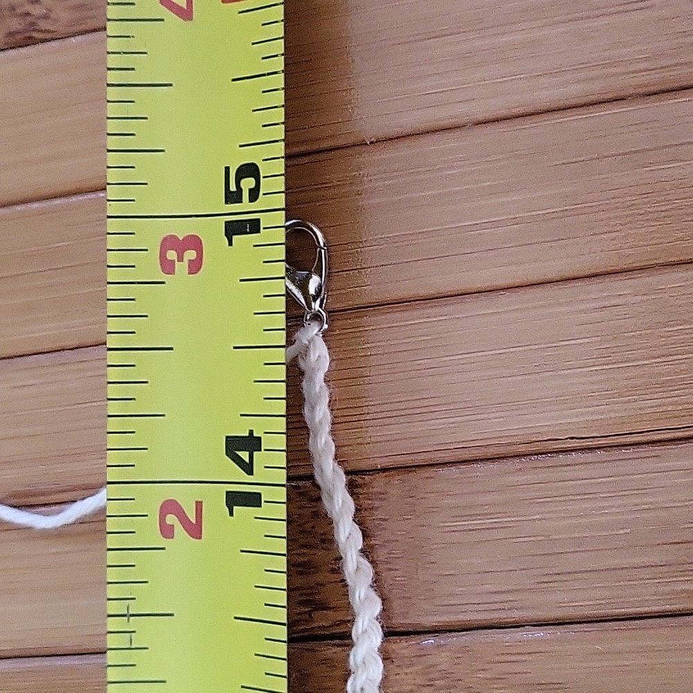 Choker - Picture 3 of 3
